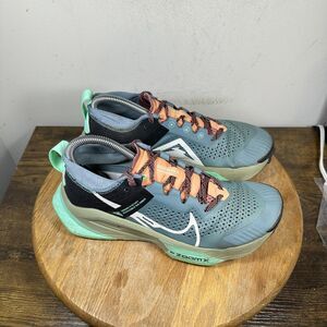 Nike Zegama Trail Running Shoes Womens Size 8.5 ZoomX Cushion DH0625-300